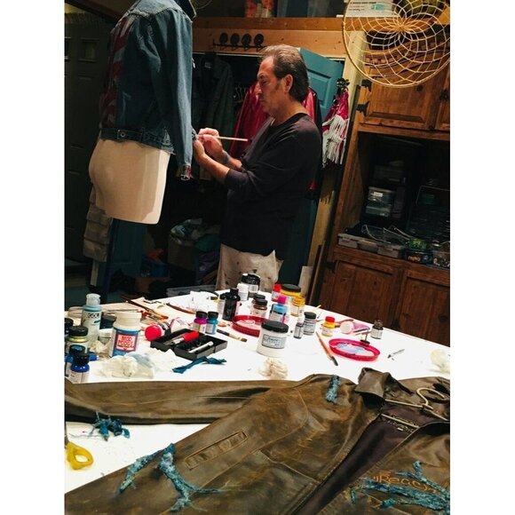 Vintage smoke gray distressed leather bomber jacket rivet closures hand painted - Picture 13 of 13